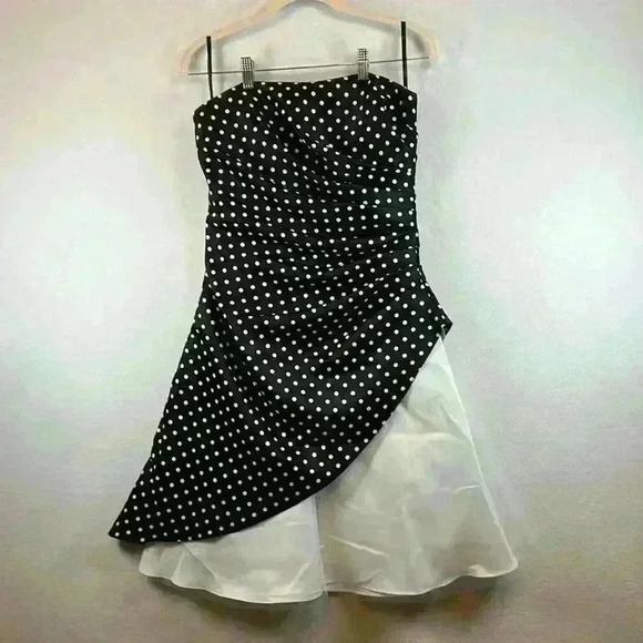 Onyx Nite Formal Prom Dress Black White Women’s Size 7/8 Satin Tulle Fit & Flare - Picture 1 of 8